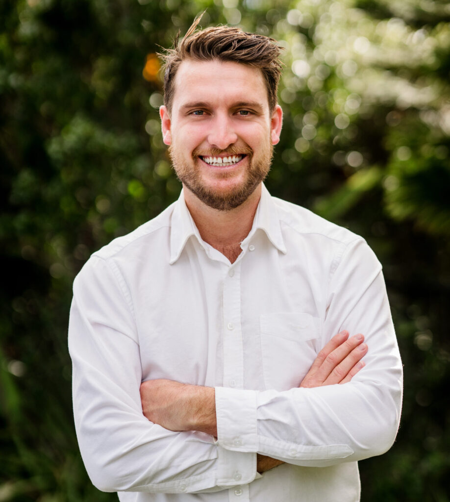 Billy 18 1 scaled e1713917305396